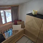 Arcs 1800: 5/6 People View Mont Blanc Apartment